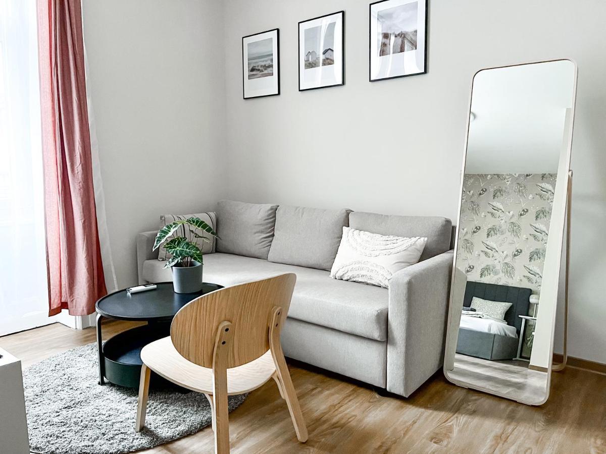 T32 Central Modern Suites Будапеща Екстериор снимка
