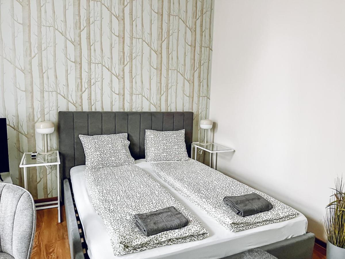 T32 Central Modern Suites Будапеща Екстериор снимка