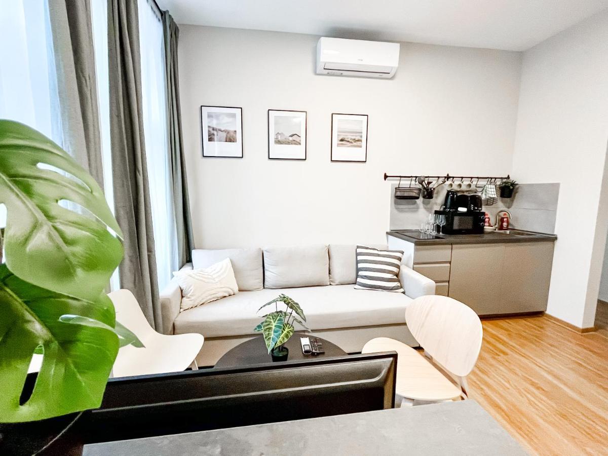 T32 Central Modern Suites Будапеща Екстериор снимка